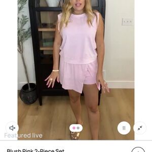 Women's Light Pink Sleeveless Top